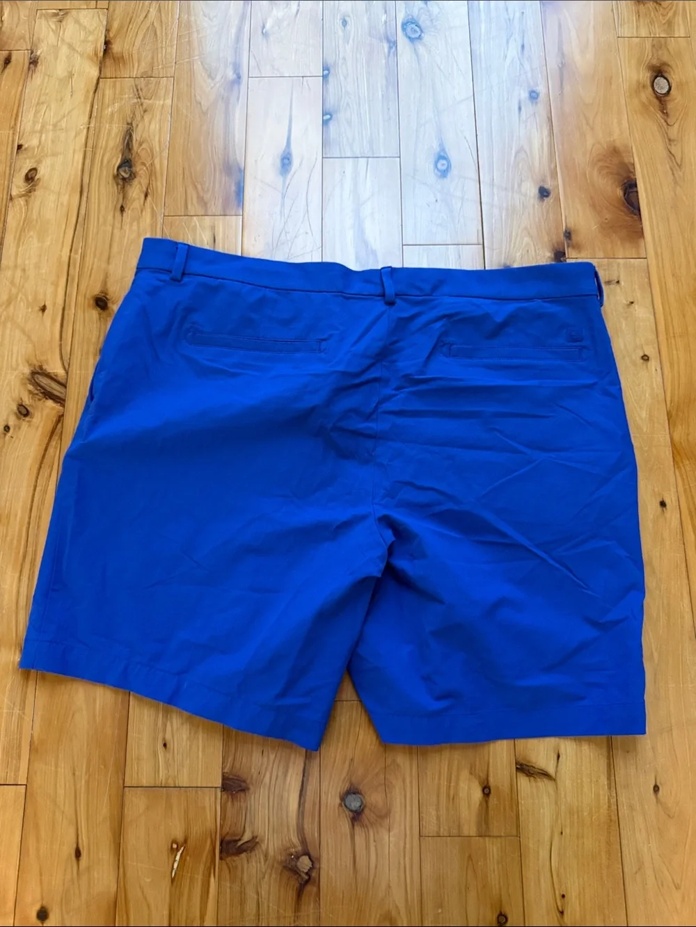 Vineyard Vines Bright Royal Blue Men's Flat-Front Shorts
